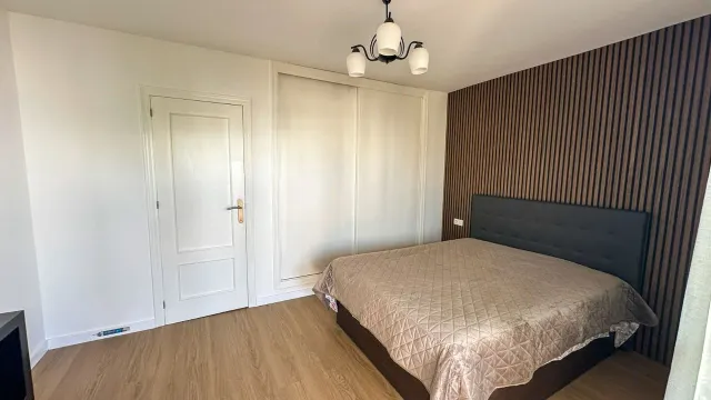 Villa 3 habitaciones en venta - Villamartin — 25