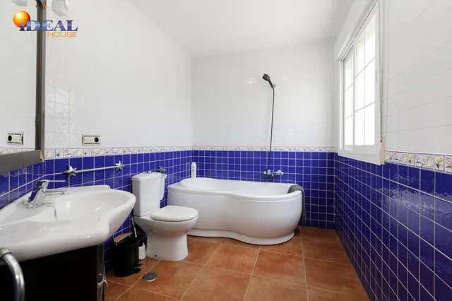 Espectacular casa con piscina a 15 minutos de la playa — 23