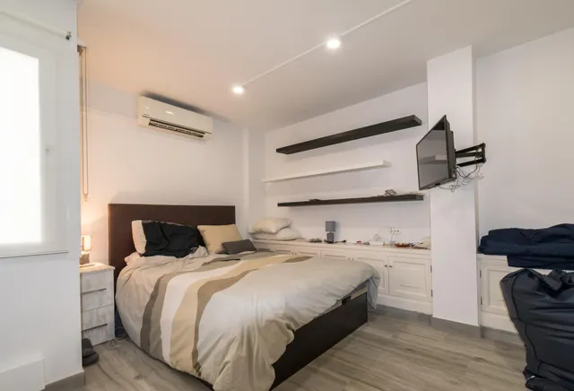¡Oportunidad para inversores en pleno centro de Torrevieja! — 30