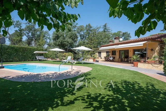 Magnifica casa con gran parcela plana en Can Carbonell a sol - foto 5