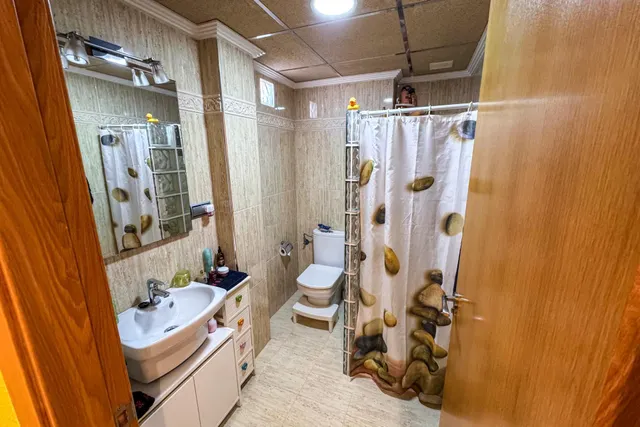 Luminoso piso de 82 m2 en pleno centro de Torrevieja – orientación sur y a un paso de todos los servicios — 20