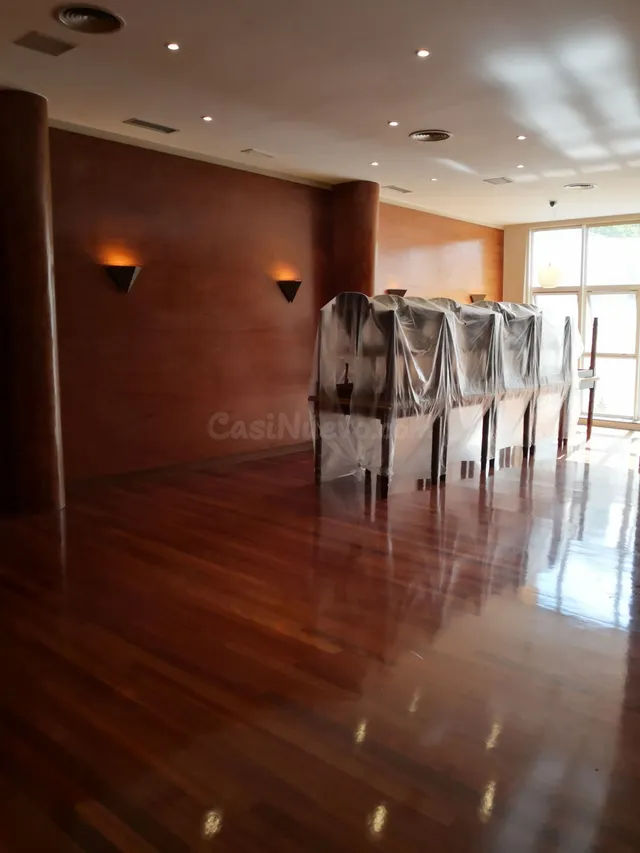 Vende restaurante listo para entrar en Santiago - foto 5