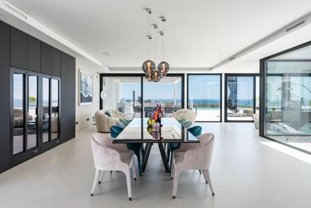 Chalet 6 habitaciones 1158m² en venta - Costa Del Sol - foto 3