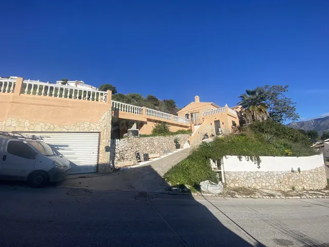 Chalet 6 habitaciones 346m² en venta - Riviera del sol - foto 3