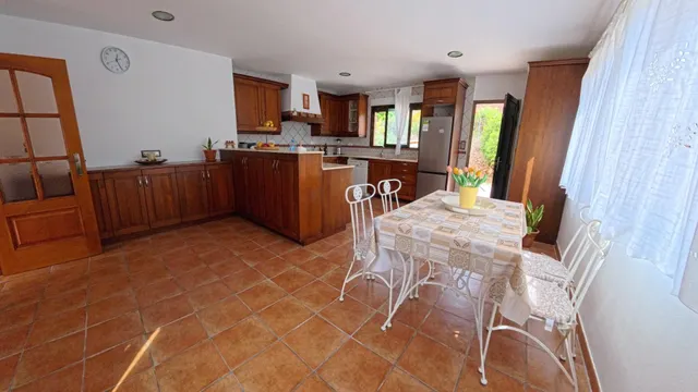 Casa en venta en Polop con piscina privada, gran parcela y vistas despejadas — 15