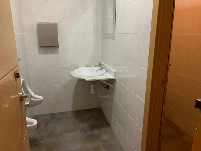 Local comercial en Buñol, zona San Luis - foto 3