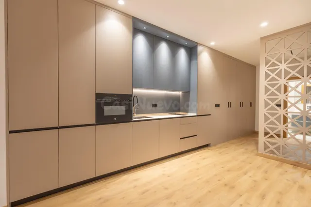 MODERNO ESTUDIO TIPO LOFT EN URBANIZACIÓN VILLA PINEDA - ZON - foto 2