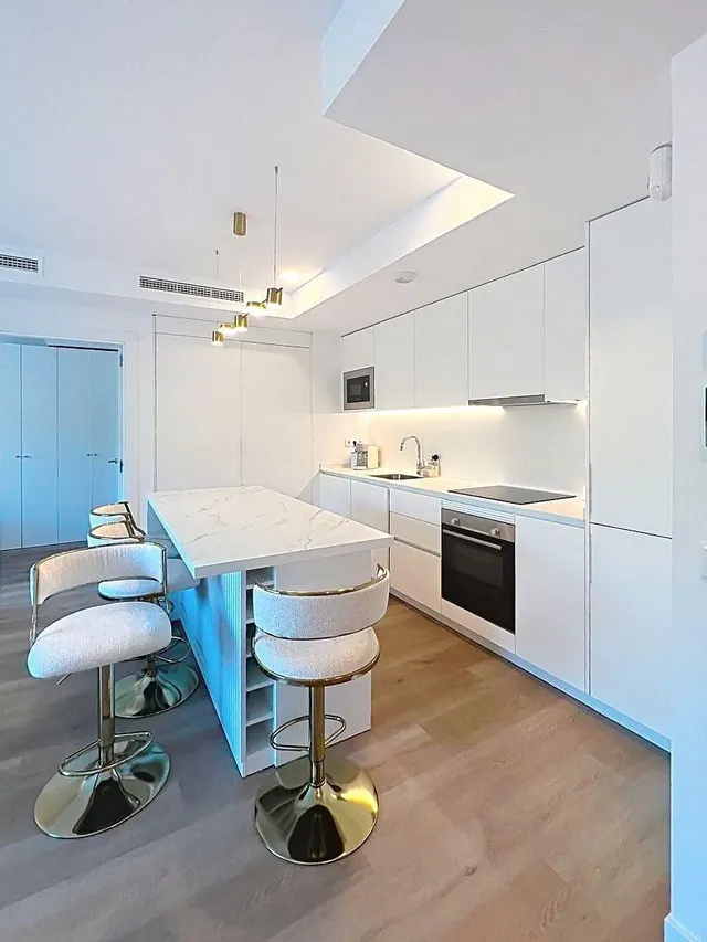 Apartamento 2 habitaciones 98m² en alquiler - Zona Franca - foto 5