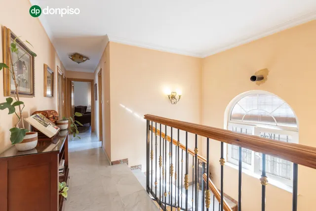 Casa en esquina en venta en Las Gabias — 47
