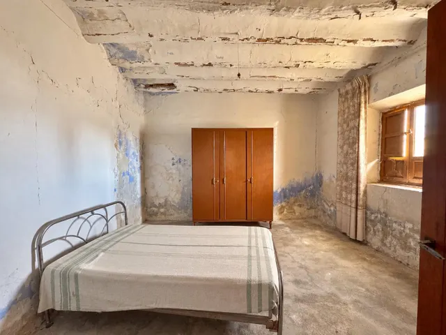 Venta de conjunto de viviendas y terrenos en Cúllar (Granada) — 22