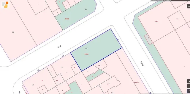 SE VENDE TERRENO URBANO /  BUENA ZONA / POSIBILIDAD CAMBIO DE OBRA — 3