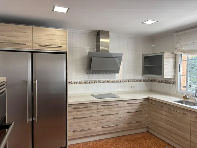 CHALET URBANIZACIÓN LOS VALIENTES