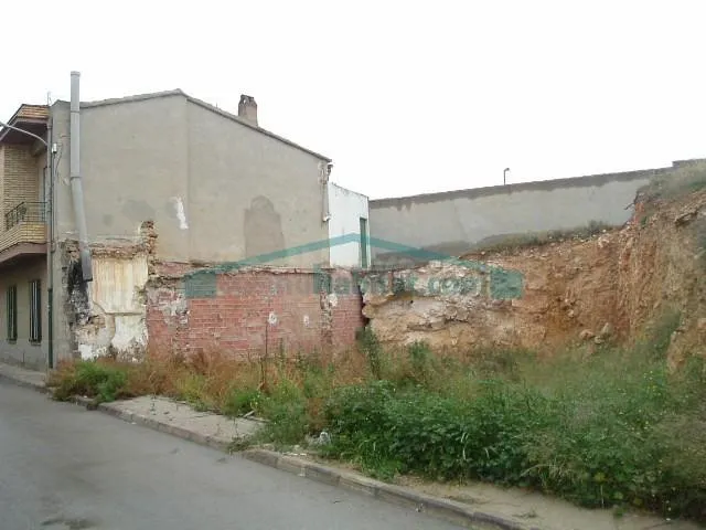 TERRENO URBANO CON PROYECTO EN BENAGUASIL – EDIFICIO DE PLAN - foto 2