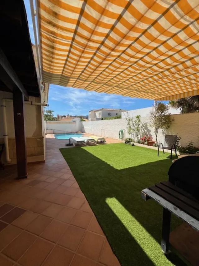 CHALET ZONA PLAYA LAS GAVIOTAS- PEDRUCHO - foto 4