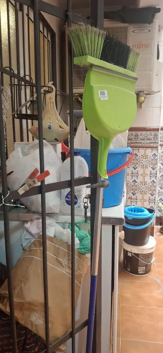 PISO DE TRES DORMITORIOS Y DOS BAÑOS A 300 METROS DE LA PLAYA — 10