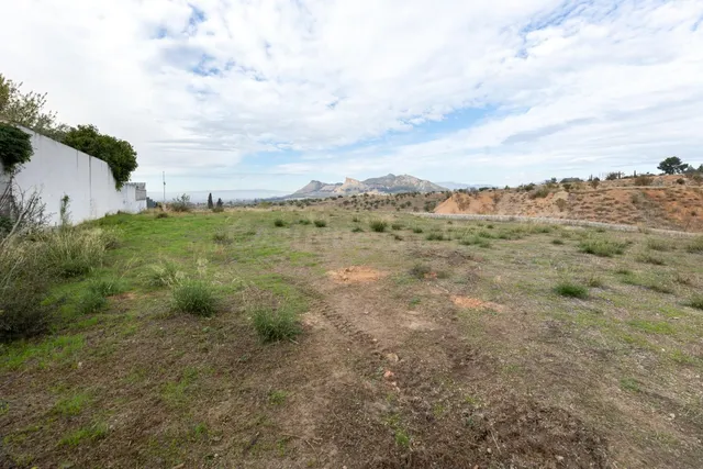 Terreno en Peligros: 2,773 m2 de Oportunidad y Potencial — 19