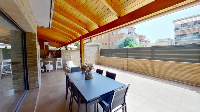 Piso planta baja a la venta en Castelldefels! - foto 4