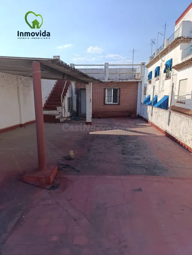 Amplia Casa en el Corazón del Casco Antiguo de Córdoba + apa - foto 2