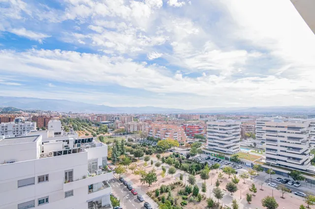 Apartamento premium de gran calidad de 1 dormitorio en torre noga del barrio de albayda con una terraza con vistas panoramicas — 35