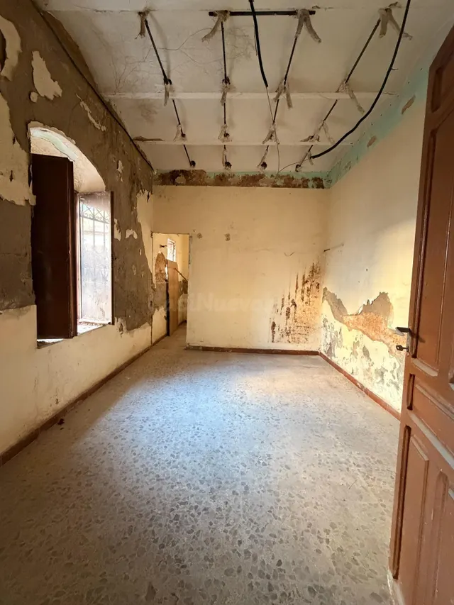 Casa de una planta para reformar — 2