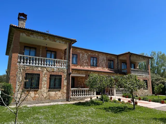MAGNIFICA CASONA