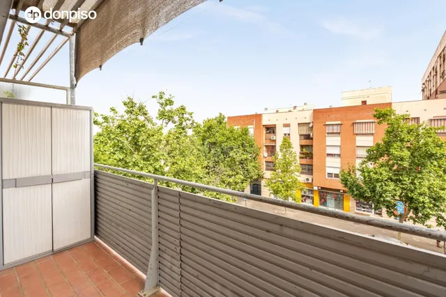 EN VENTA ATICO DÚPLEX CON GRAN TERRAZA JUNTO ESTACIÓN DE AUTOBUSES — 2