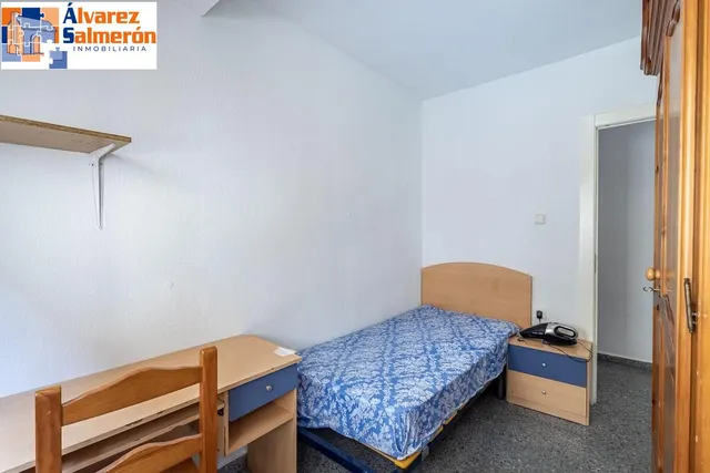 Piso amplio y luminoso en Ronda–Arabial — 18