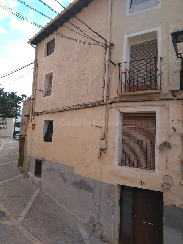 SE VENDE GRAN CASA EN LA ALMEHORA