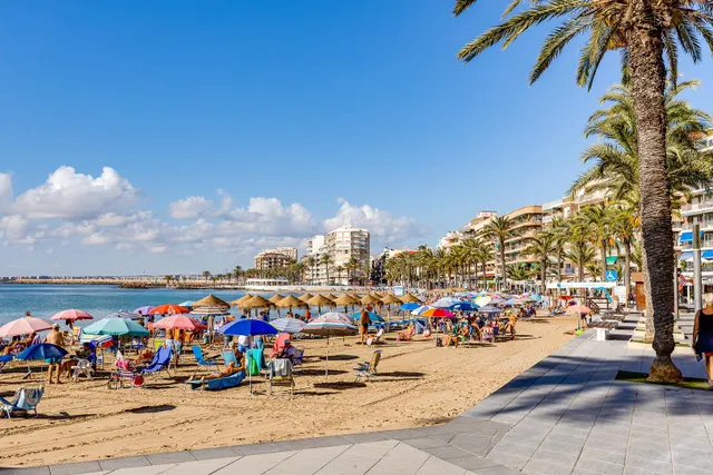 Se vende bonito apartamento orientado al sur!!!! playa del cura!!! inmejorable situación. — 8