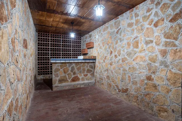 Casa con piscina y vistas a la montaña en Mas Borràs — 42