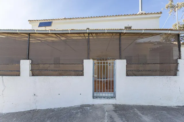 Casa rural en término de Montefrío. — 22