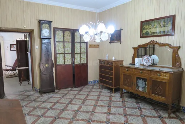 CASA EN CENTRO DEL PUEBLO DE CAMPOS - foto 4