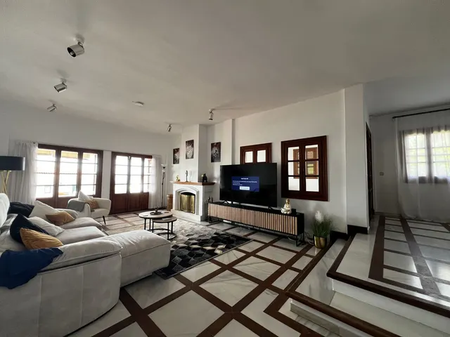 Chalet 5 habitaciones 696m² en venta - Costa Del Sol — 16