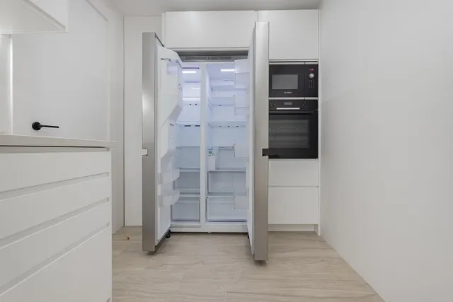 EXCLUSIVO PISO DE 153m2 CON 5 DORMITORIOS — 13