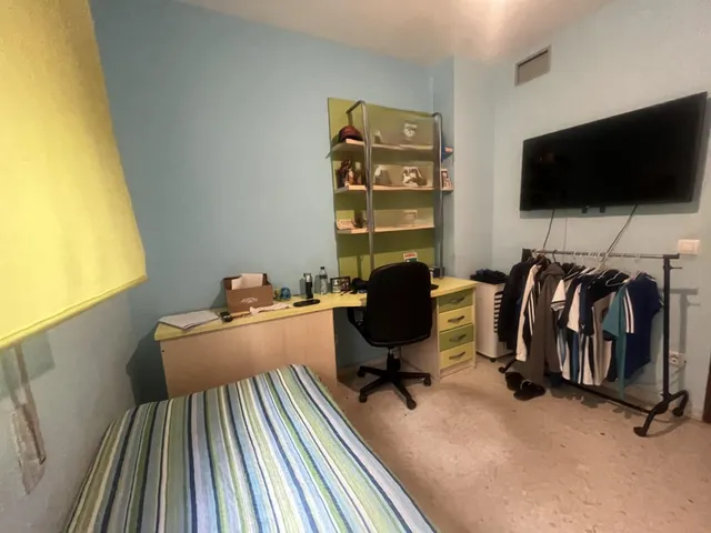 ESPECTACULAR PISO EN AVDA PUERTA DEL SUR — 25