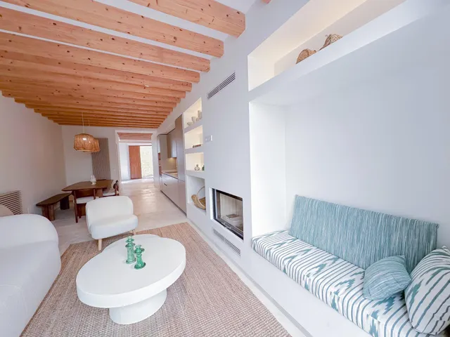 Casa con carácter y vistas a la Tramuntana en Mancor de la Vall — 24