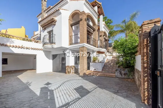 Chalet 5 habitaciones 317m² en venta - Centro — 17