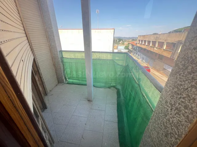 Dúplex en Venta en Almaden - Oportunidad Única por €49,900 - foto 2