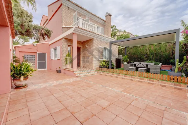 Chalet independiente en montecolorado | 400 m2 de parcela a solo 15 minutos de Valencia — 17