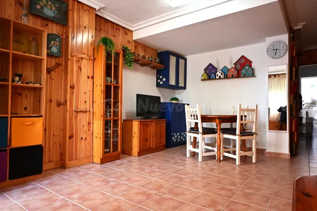 SE ALQUILA PARA LARGA ESTANCIA EN LOS NAREJOS, 4 habitacione - foto 3