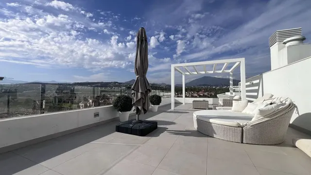 Ático 3 habitaciones 134m² en venta - Zona Las Mesas — 31