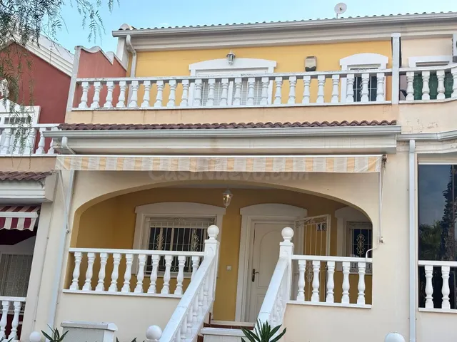 Casa 3 habitaciones 101m² en venta - Urbanizacion monteazul - foto 3