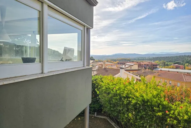 Exclusiva vivienda de alto standing en La Jonquera. — 40