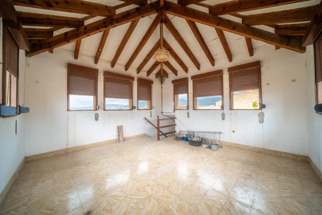 EXCLUSIVA VIVIENDA EN URBANIZACION LOS MOLINOS - INCA — 24