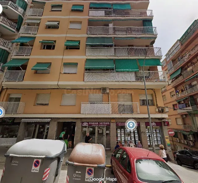 SE VENDE piso OKUPADO en Coll I Pujol Nº 190 Badalona (Barce - foto 2