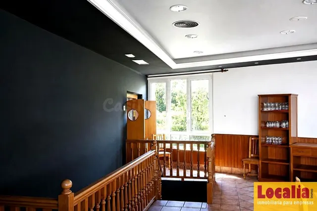 Restaurante con vivienda y parking en Castro Urdiales - foto 5