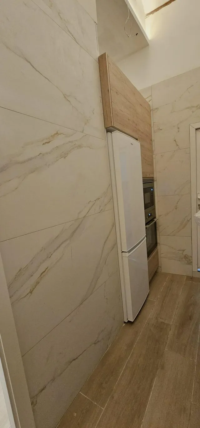 Piso reformado de 75m2 equipado para entrar a vivir, con patio privado en el Centro — 8