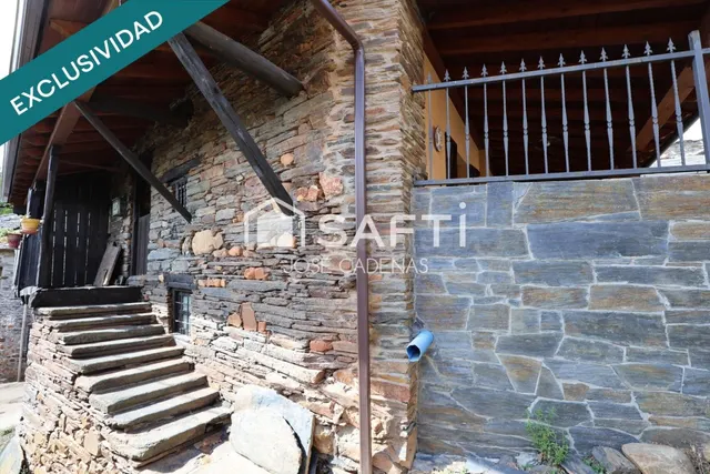 ¡Oportunidad única! Espectacular casa rural tradicional  con huerto de regadío y vistas a la montaña. — 31