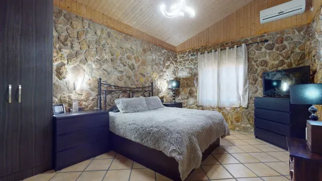 EL HOGAR DEL FUTURO HA LLEGADO A TU VIDA!! CHALET EN VENTA EN PARTIDA ALTZABARES — 28