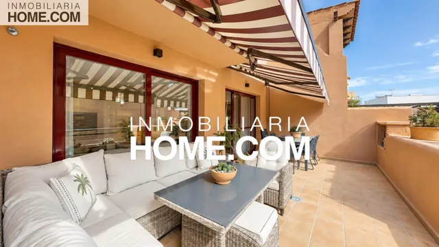 Espectacular adosado de 332 m2 con 5 dormitorios y gran Apartamento!! — 31